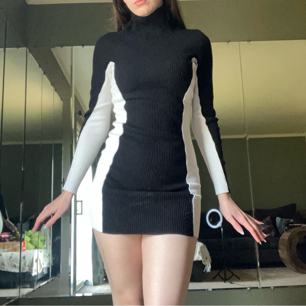 BLACK AND WHITE MOD DRESS